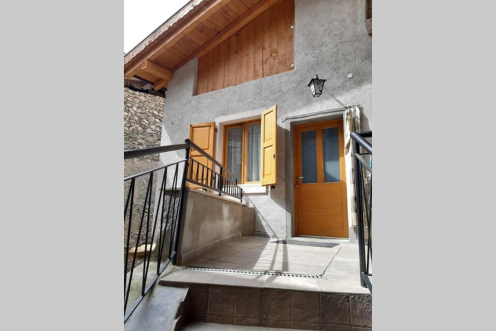 Ca' Berti Appartamento Con Terrazza Ville Del Monte Tenno Exterior foto